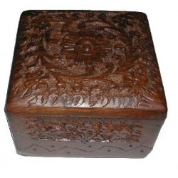 Boite en bois mm (10 x 10cm)