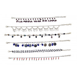 Chaine de cheville modeles et couleurs assorties