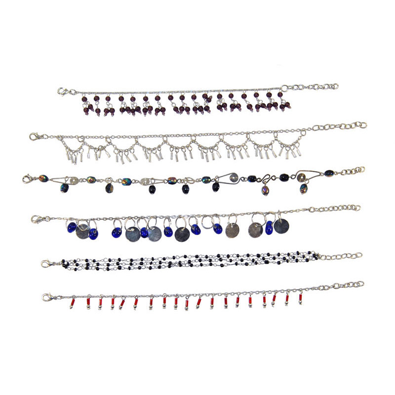 Chaine de cheville modeles et couleurs assorties