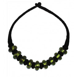 Collier en verre et cordon