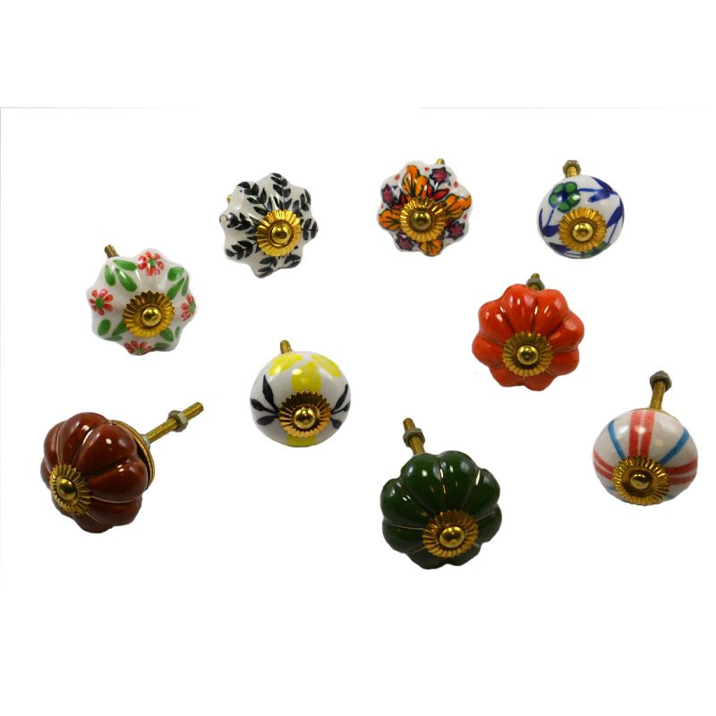 Boutons de tiroirs en faience (sachet de 12 pieces) Boutons de tiroirs en faience (sachet de 12 pieces)