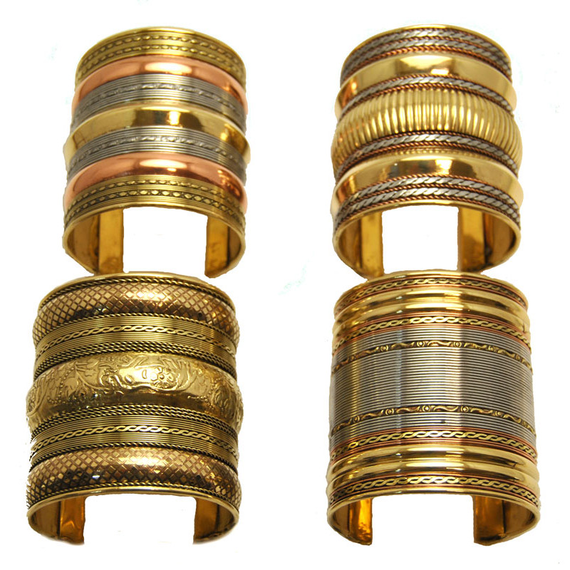 Bracelets tres large dores