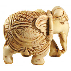 Statuette elephant en resine