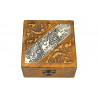 Boite en bois sculptee motifs elephants