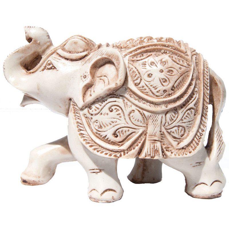 Statuette elephant en resine