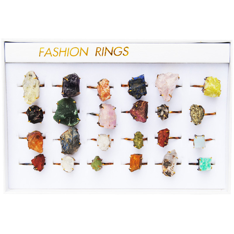 bague sertie de pierres naturelles